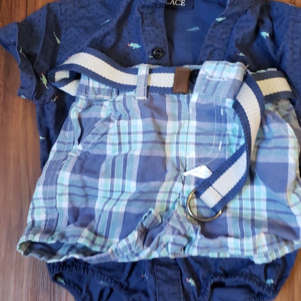 Short set - Picture 3 of 3